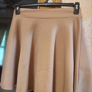 Begie Flowy Skirt